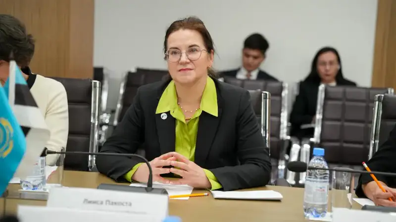 Министр юстиции Республики Казахстан Ерлан Сарсембаев встретился с Министром юстиции и цифрового развития Республики Эстония Лиисой Пакостой (8)