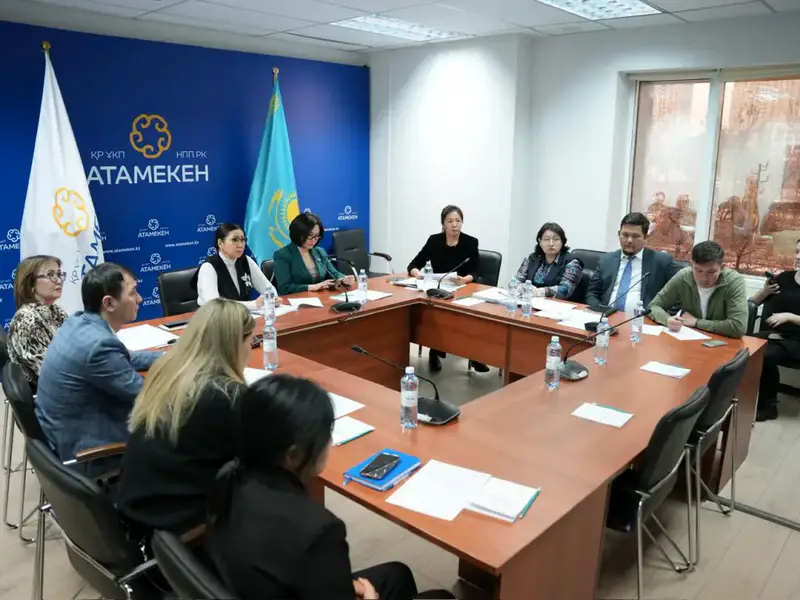 Цифровизация креативных индустрий: новая платформа для авторов и пользователей {city2}