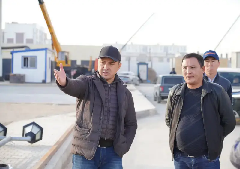 ТУРКЕСТАН: РУКОВОДИТЕЛЬ АППАРАТА ПРОИНСПЕКТИРОВАЛ ХОД СТРОИТЕЛЬСТВА РЯДА СОЦИАЛЬНЫХ ОБЪЕКТОВ (5)