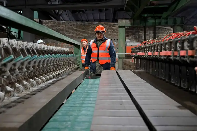 Кирпичный завод открылся в Бородулихинском районе {city2}