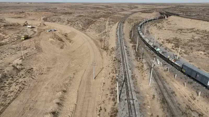 Электровозы на старте: Арыс закладывает основу для нового транспортного будущего {city2}