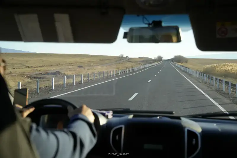 Ремонт автомагистралей «Сарыозек-Коктал» и «Жаркент-Хоргос» в Жетісу способствует улучшению дорожной инфраструктуры и повышению качества жизни в Панфиловском районе. {city2}