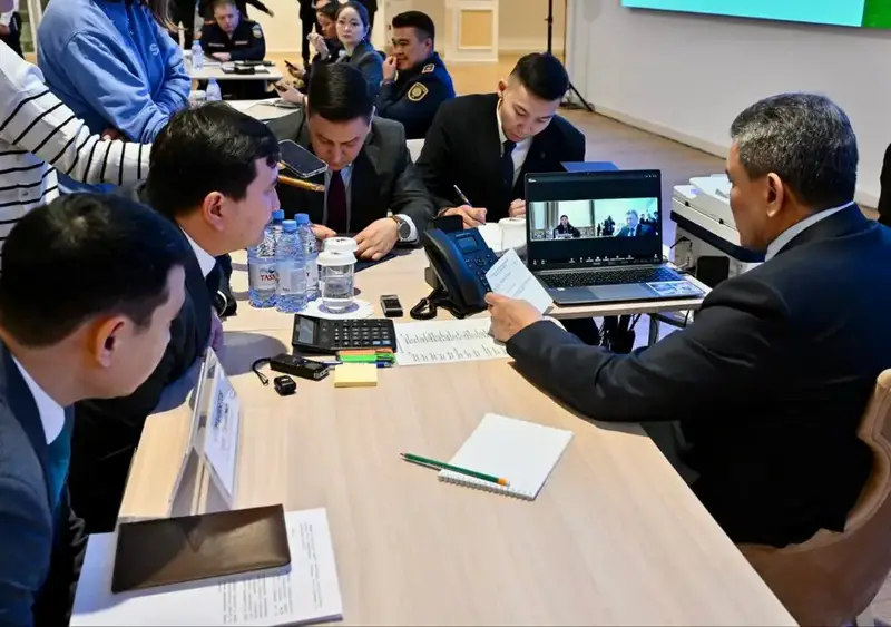 Аким области Гауез Нурмухамбетов провел личный прием граждан, рассмотрено 703 обращения {city2}