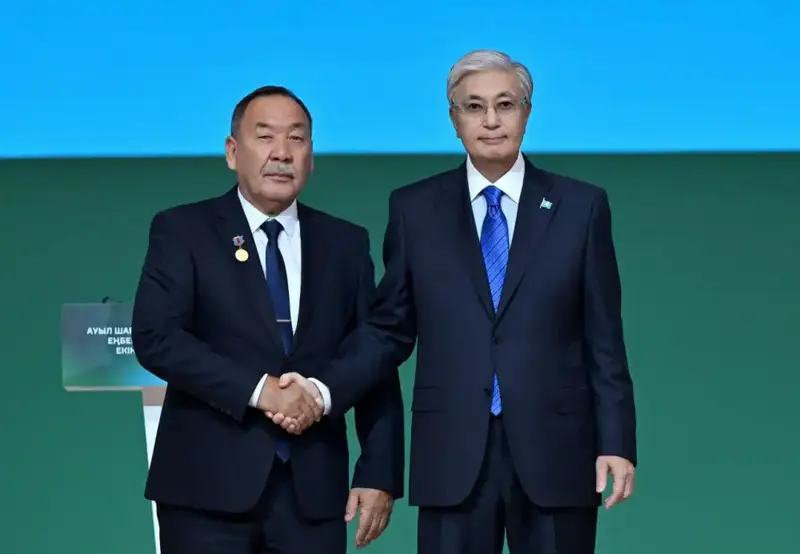 Почетное звание для Алтынбека Абатова: вклад в развитие сельского хозяйства области Жетісу {city2}