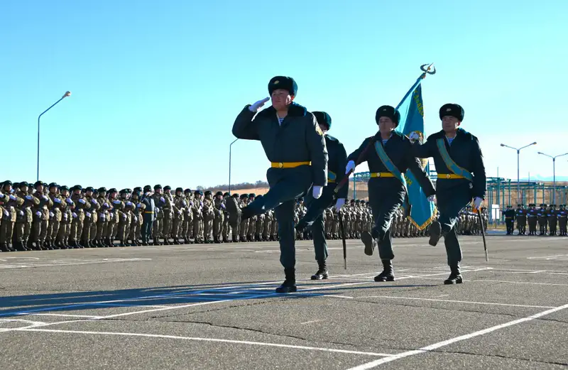 Более 1500 молодых десантников принесли Военную присягу (2)