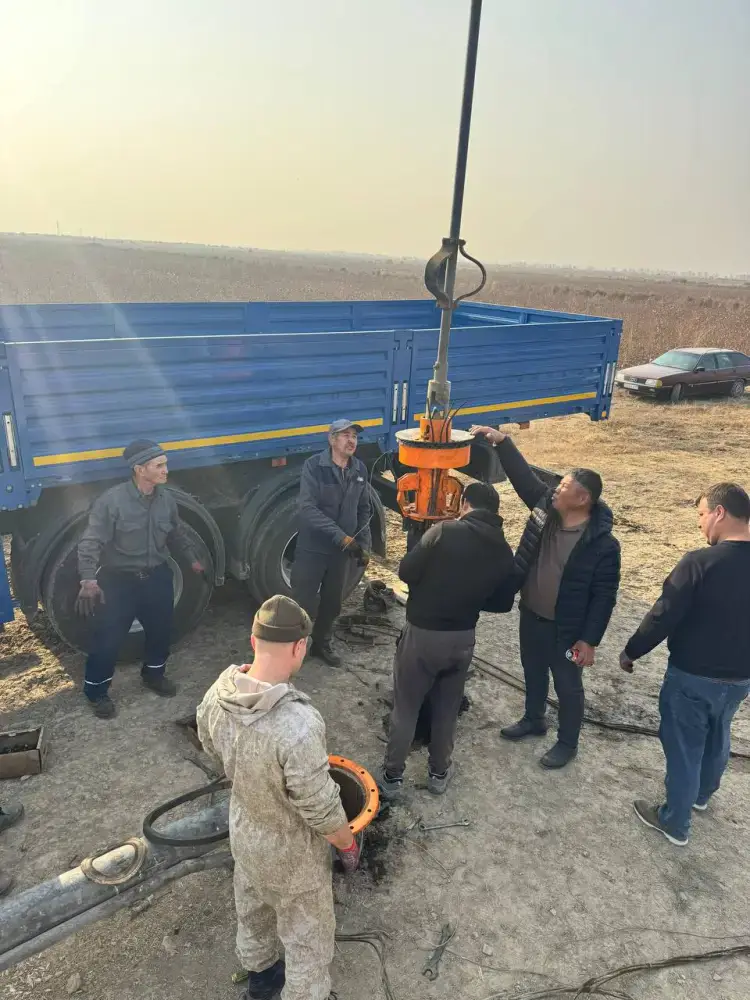 В Туркестанской области тестируют инновационную технологию беструбного водоподъема для снижения затрат на бурение скважин {city2}