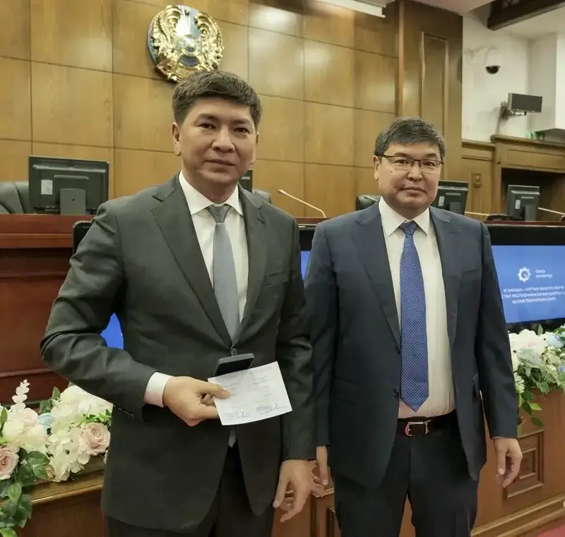 В Министерстве финансов состоялось торжественное мероприятие, посвященное Дню национальной валюты (3)