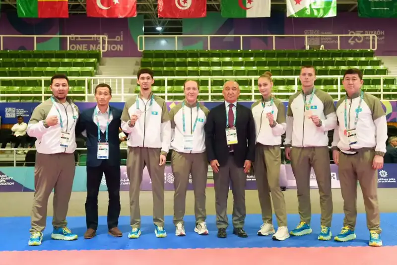 Каратэден Қазақстан құрамасы 1 алтын, 2 қола медаль жеңіп алды (6)