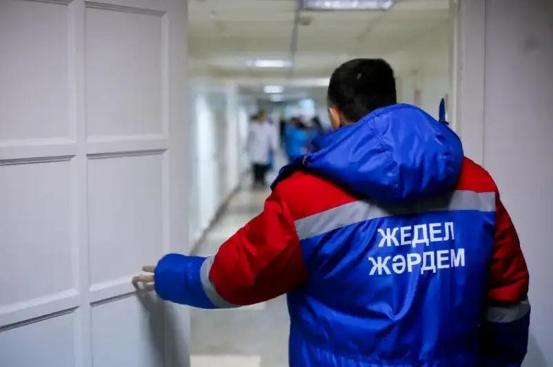 Пожар в Жетысайском: трое в реанимации, кто спасёт? {city2}