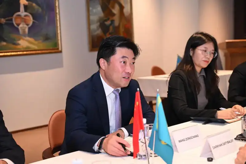 В Пекине подписан меморандум о привлечении 50 тыс. китайских туристов в Алматы ежегодно {city2}