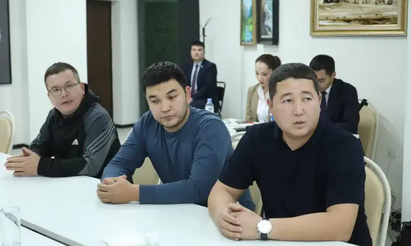 Нурдаулет Килыбай провёл личный приём жителей города Жанаозен (9)