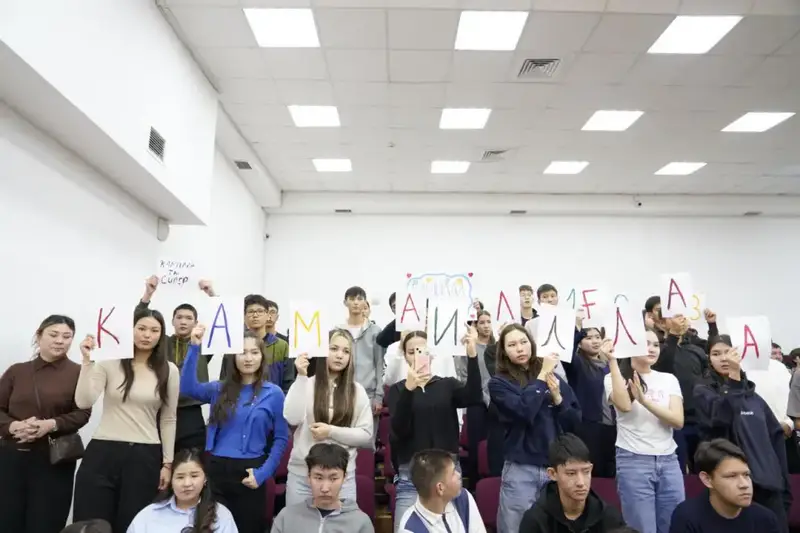 Итоги конкурса военно-патриотической песни среди жассарбазовцев подвели в Астане (7)