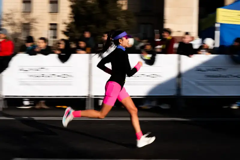 2500 участников из 20 стран: в Алматы состоялся финальный забег сезона 2025 года – City Run (2)