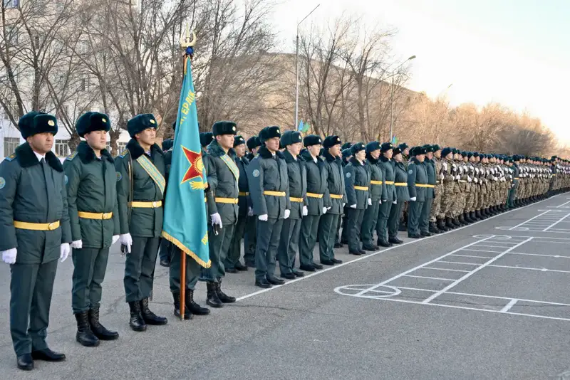 Алматы: более 1500 десантников принесли присягу {city2}