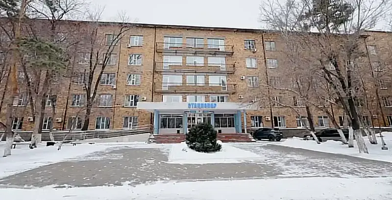 В Караганде впервые провели операцию по протезированию слуховой косточки (6)