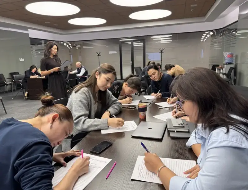 Сотрудники «Kazakh Tourism» успешно написали диктант на казахском языке в рамках проекта «Национальный диктант» {city2}