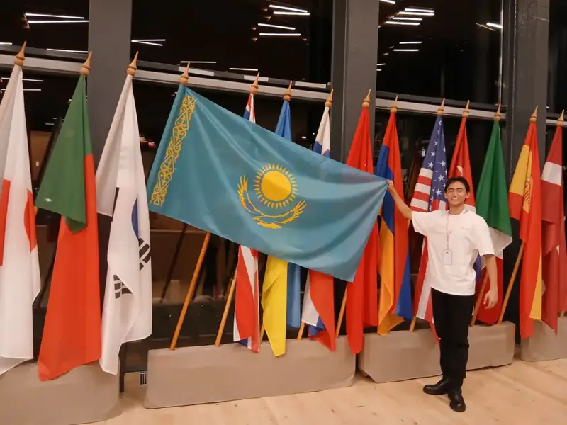 Успех молодого танцовщика из Казахстана на международном конкурсе в Будапеште: начало карьеры и новые возможности {city2}