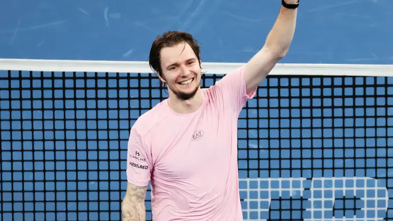 Александр Бублик: новый рекорд и рост в рейтинге ATP как символ успеха казахстанского тенниса {city2}