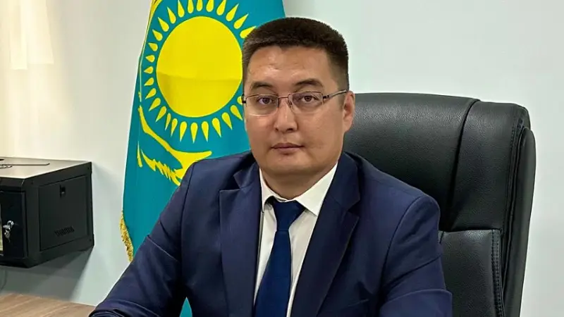 Асхат Шахаров комментирует арест акима Хромтау на брифинге в Астане {city2}
