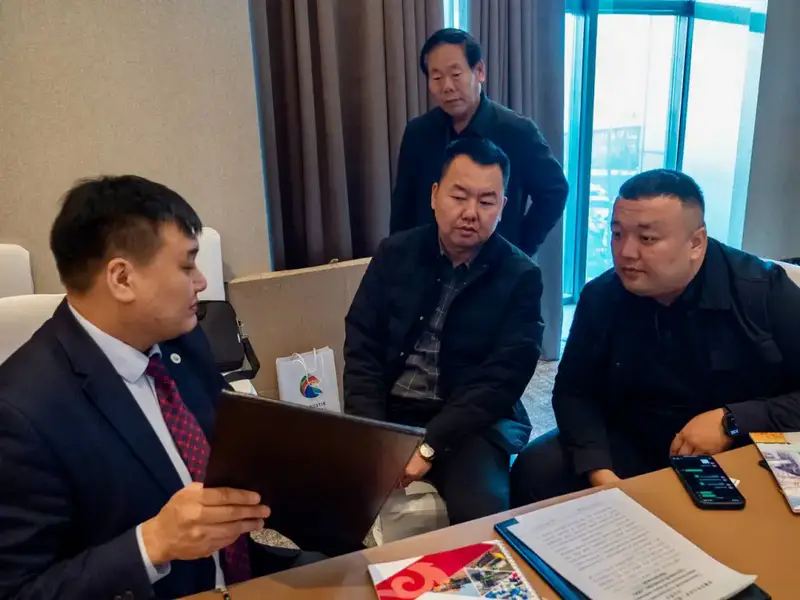 Визит в Китайскую Народную Республику продолжился в городе Урумчи, в Синьцзян-Уйгурском автономном округе (4)