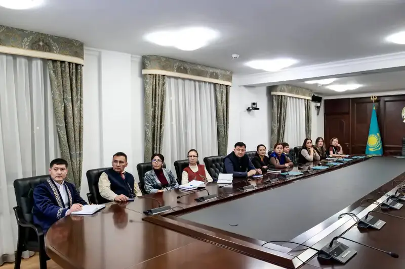 В рамках реализации программы правового всеобуча для сотрудников Аппарата Высшего Судебного Совета проведены очередные обучающие семинары, направленные на повышение правовой грамотности и развитие профессиональных компетенций государственных служащих (3)