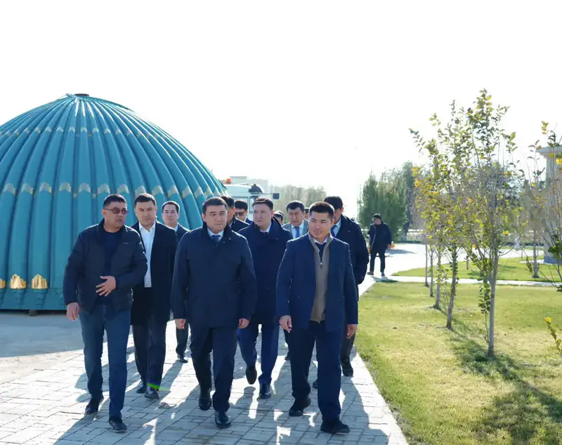 В Туркестане завершится строительство мечети на 5000 мест {city2}