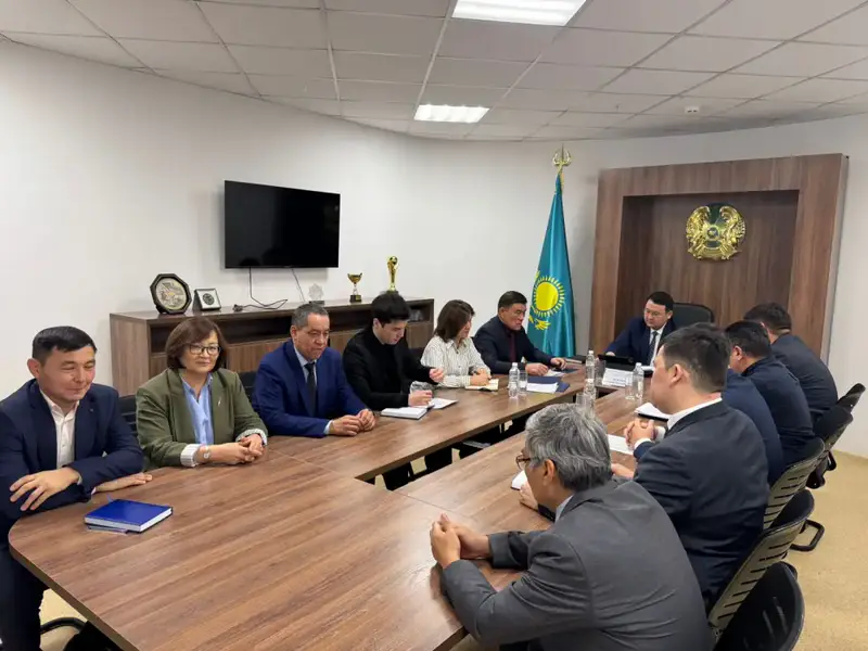 Семинар инспекторов в Казахстане по безопасности {city2}