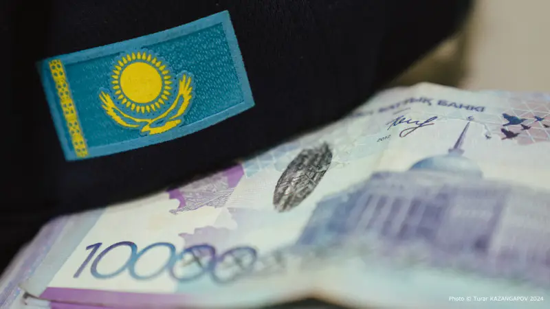 Токаев предлагает новые налогово-бюджетные инициативы для регионов Казахстана на диалог-платформе сельских акимов в Астане {city2}