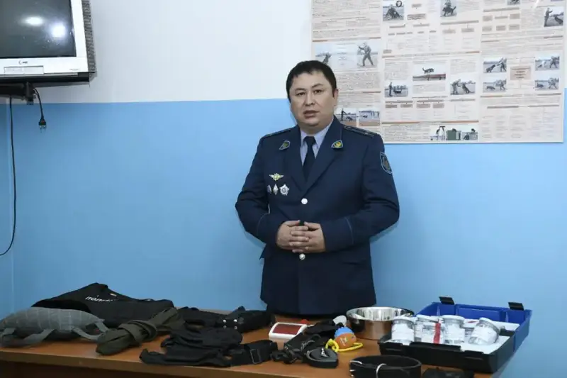 Обучение студентов в Астане основам кинологической службы: важность профилактики наркопреступлений {city2}