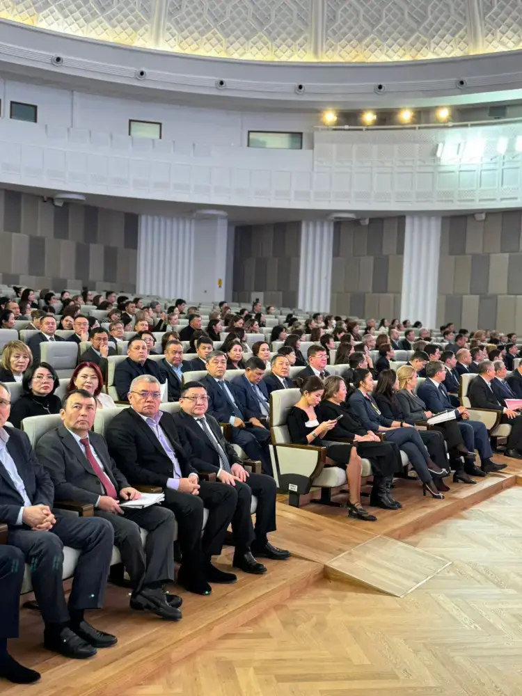 В Алматы подвели итоги работы системы здравоохранения за 9 месяцев 2025 года (2)