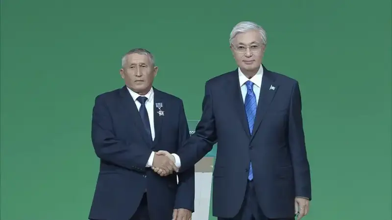 Награждение ветеранов сельского хозяйства подчеркивает важность долгосрочного вклада в аграрный сектор Казахстана {city2}