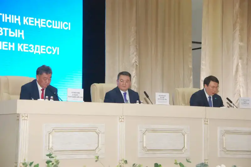 Советник Президента Малик Отарбаев встретился с жителями Ескельдинского района области Жетісу (5)