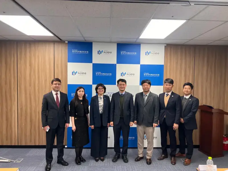 Делегация Казахстана и Корея обсуждают вопросы интеллектуальной собственности на форуме в Сеуле {city2}