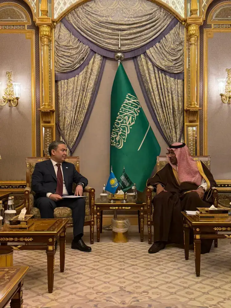 Казахстан на мировом цифровом ринге: министр Ерсайын Нагаспаев делится успехами на 21-й сессии ЮНИДО в Эр-Рияде {city2}