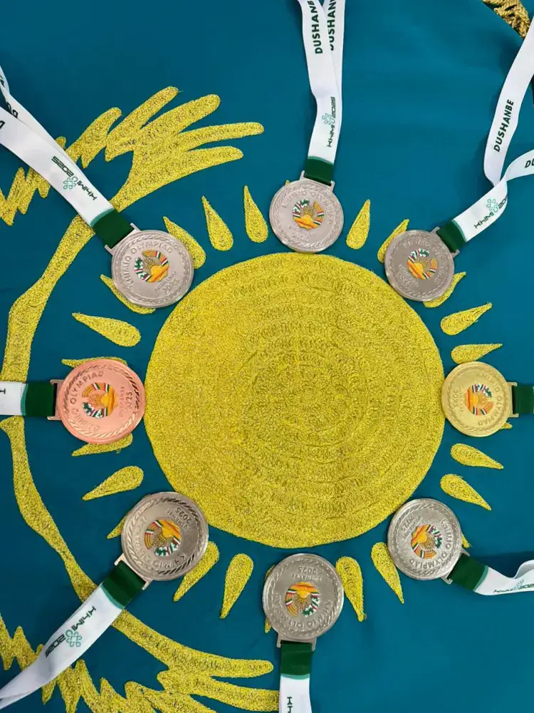 Казахстанские школьники достигли выдающегося успеха на международной олимпиаде KhIMIO2025 в Душанбе {city2}