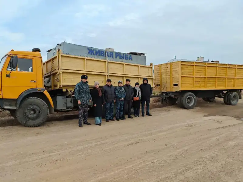 Более 237 тысяч сеголебеток белого амура выпущено в реку Есиль (2)