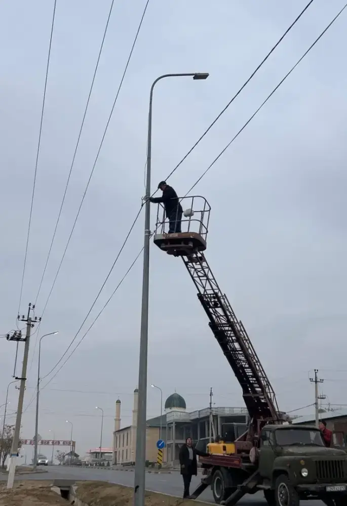 В Сайраме завершено строительство электрических сетей для 2663 домов {city2}