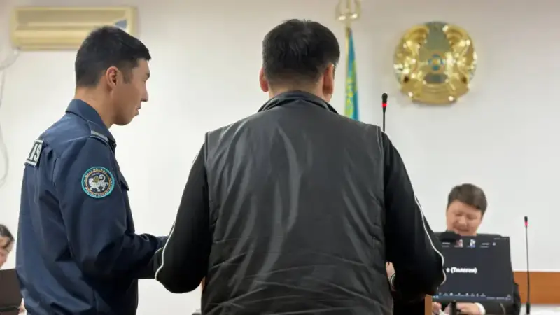 Казахстанцы могут вернуть деньги, отправленные Ильясу Сариеву, казахскому Робин Гуду {city2}