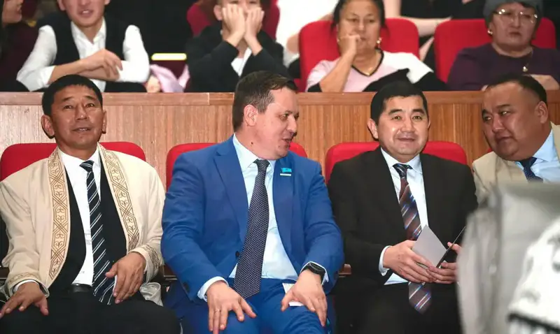 В ВКО стартовали Дни культуры Тарбагатайского района (3)