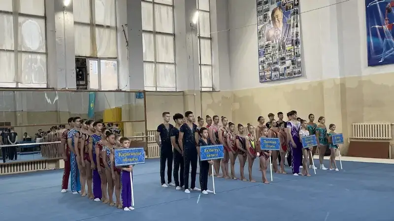 В Караганде стартовал чемпионат РК по спортивной акробатике (3)
