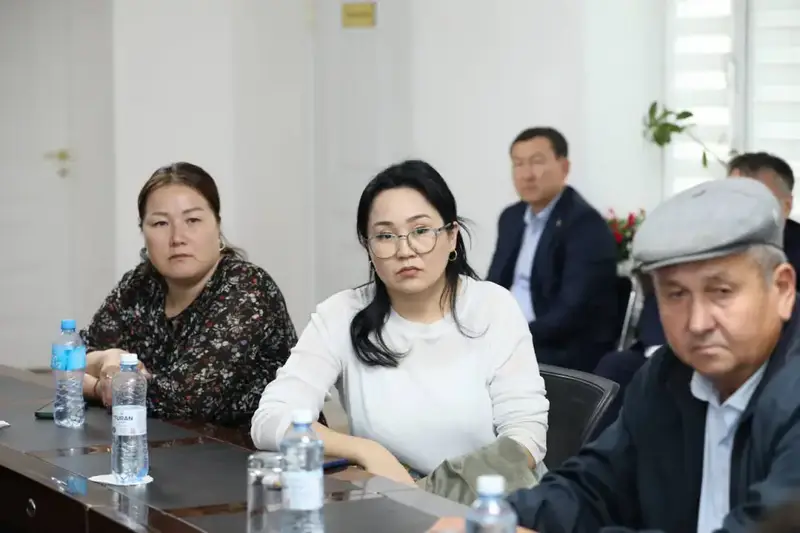 Нурдаулет Килыбай принял жителей Каракиянского района по личным вопросам (7)