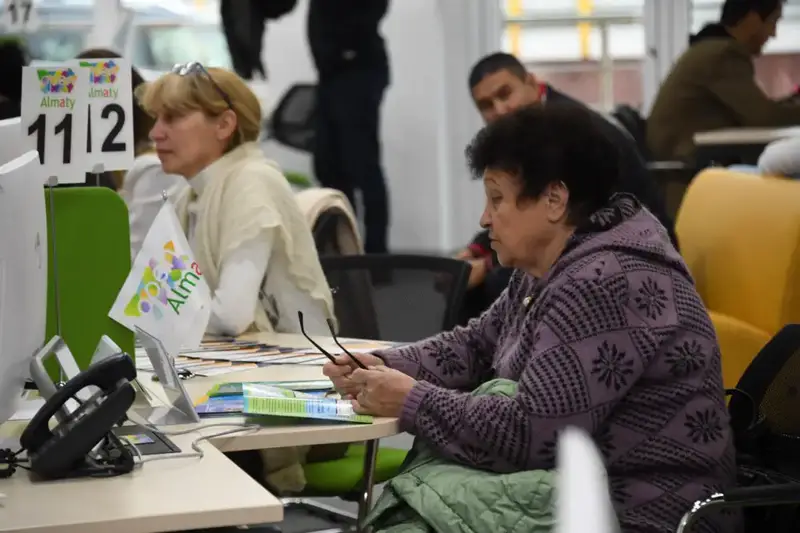 В Алматы усиливают социальную поддержку и адресную помощь семьям (3)