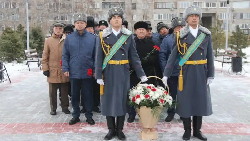 Павлодарцы почтили память героя, отдавшего жизнь ради других, в знак уважения и благодарности {city2}
