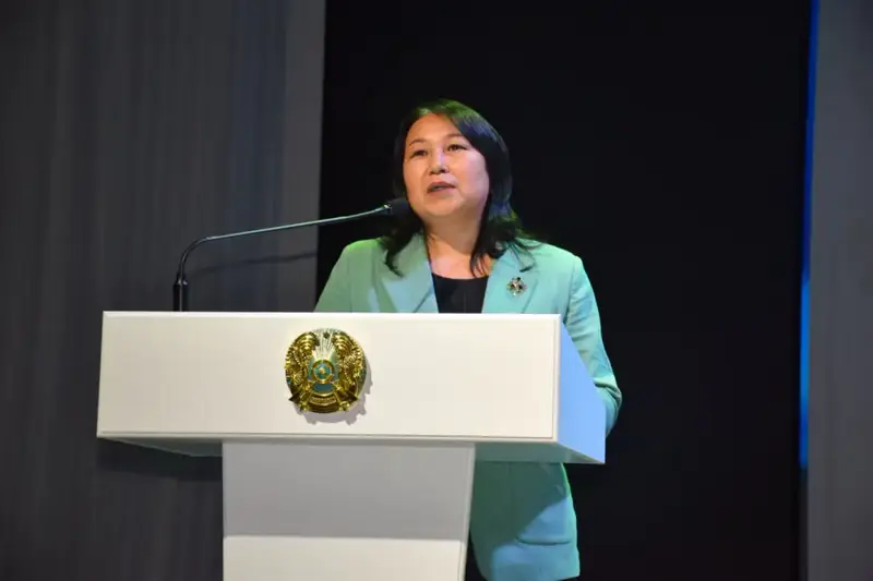 Конференция в Хромтау: обсуждение статуса государственного языка и награждение участников {city2}