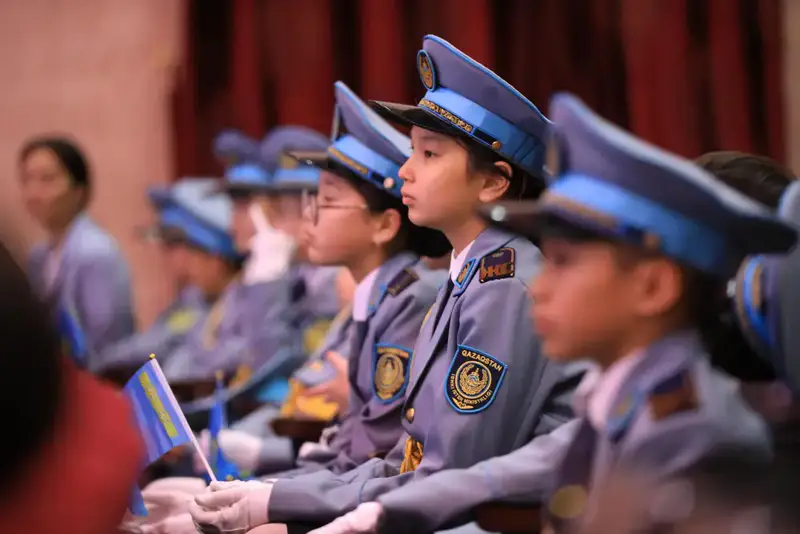 Что объединяет 1200 молодых патриотов в Актобе? {city2}