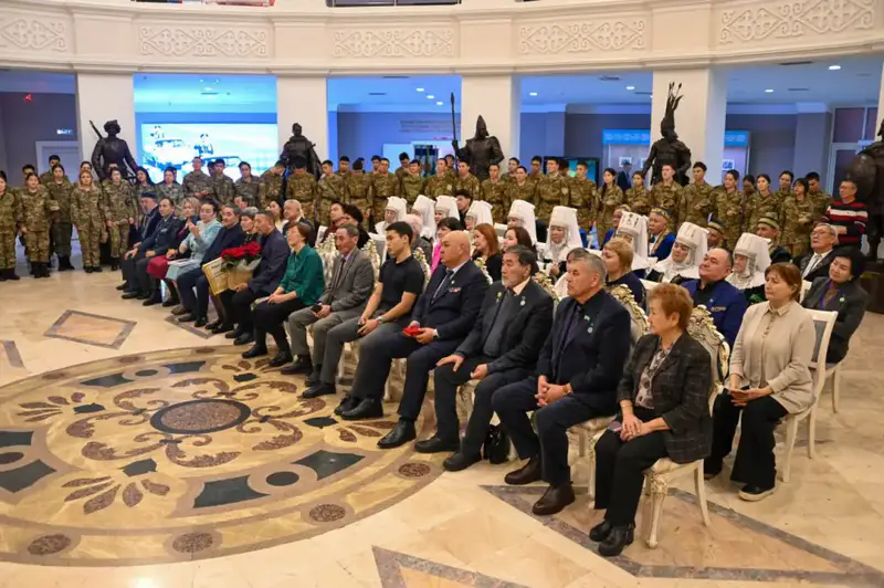 Потомкам казахстанских воинов вручили медаль «За доблесть и верность долгу» (5)