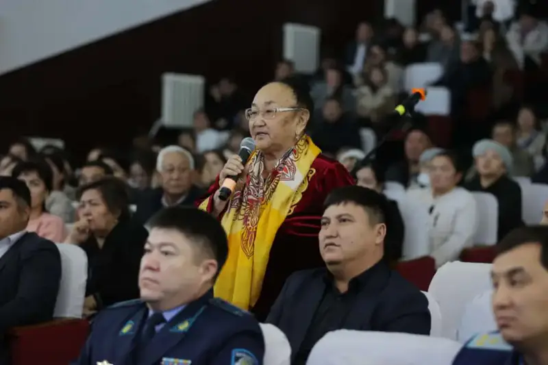 Ербол Карашукеев встретился с жителями Таласского района (4)