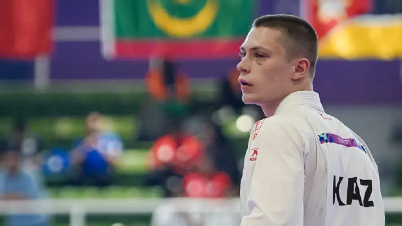 Никита Тарнакин: Золотая нить успеха на ковре Исламиады-2025 в Эр-Рияде {city2}