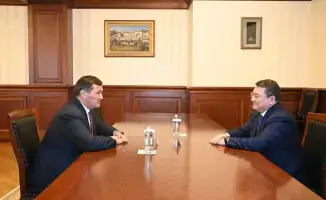 Обсуждение ключевых задач для сельского хозяйства и инфраструктуры на встрече акима области с советником президента Казахстана