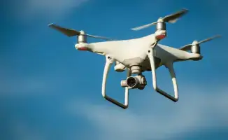 Использование дронов для мониторинга скота на дорогах в области Абай